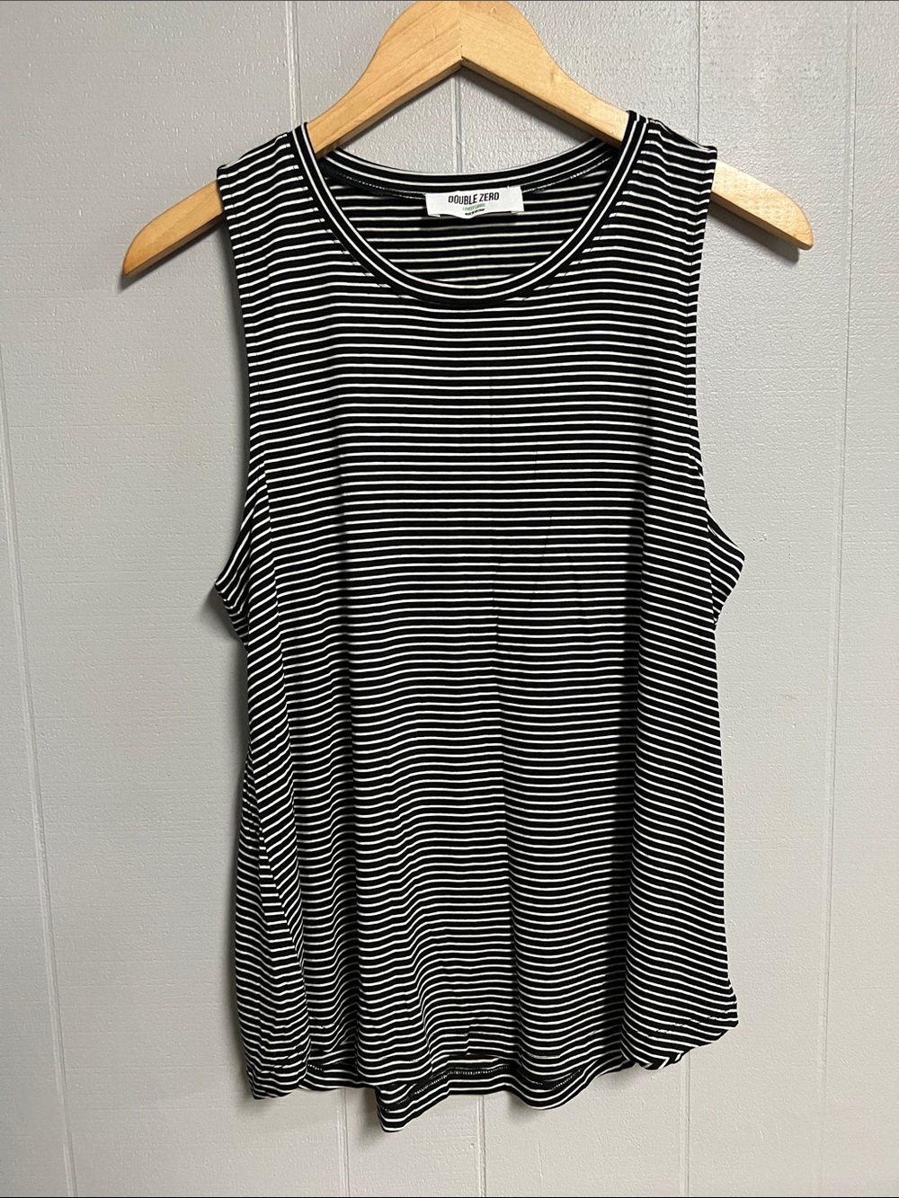 NWOT Double Zero Stripe Tank Large Black/White